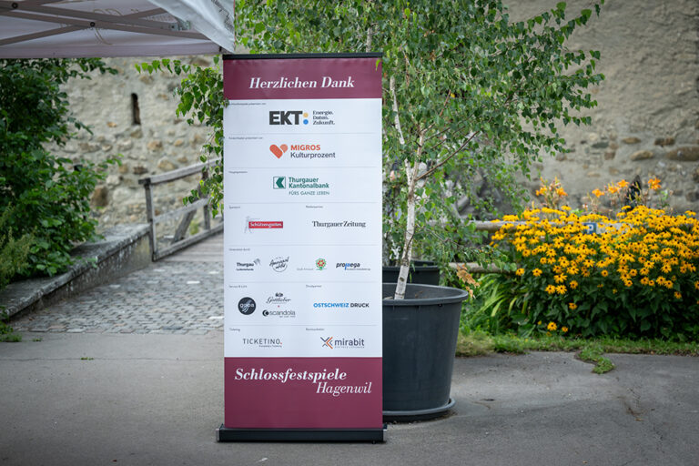 Première des Stücks „Der Geizige“ an den Schlossfestspielen Hagenwil 2026.